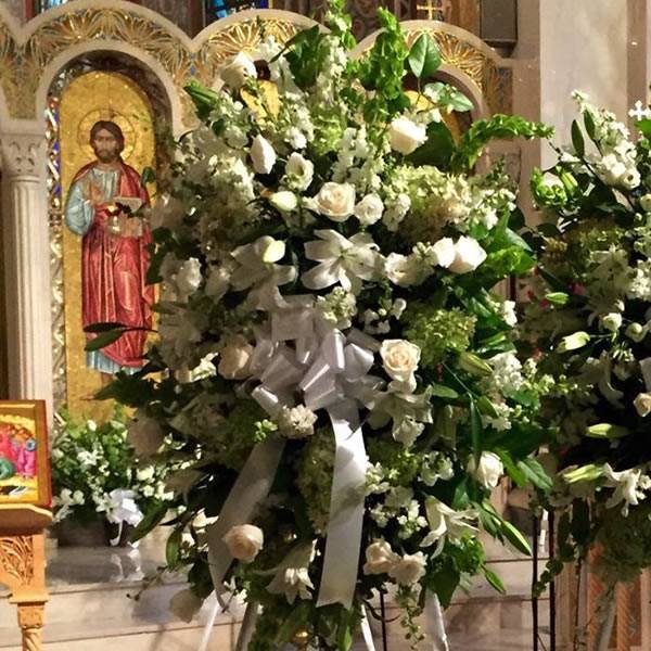 Thoughtful Sympathy Flowers Jerome Florists Order Today Jerome Florists Inc